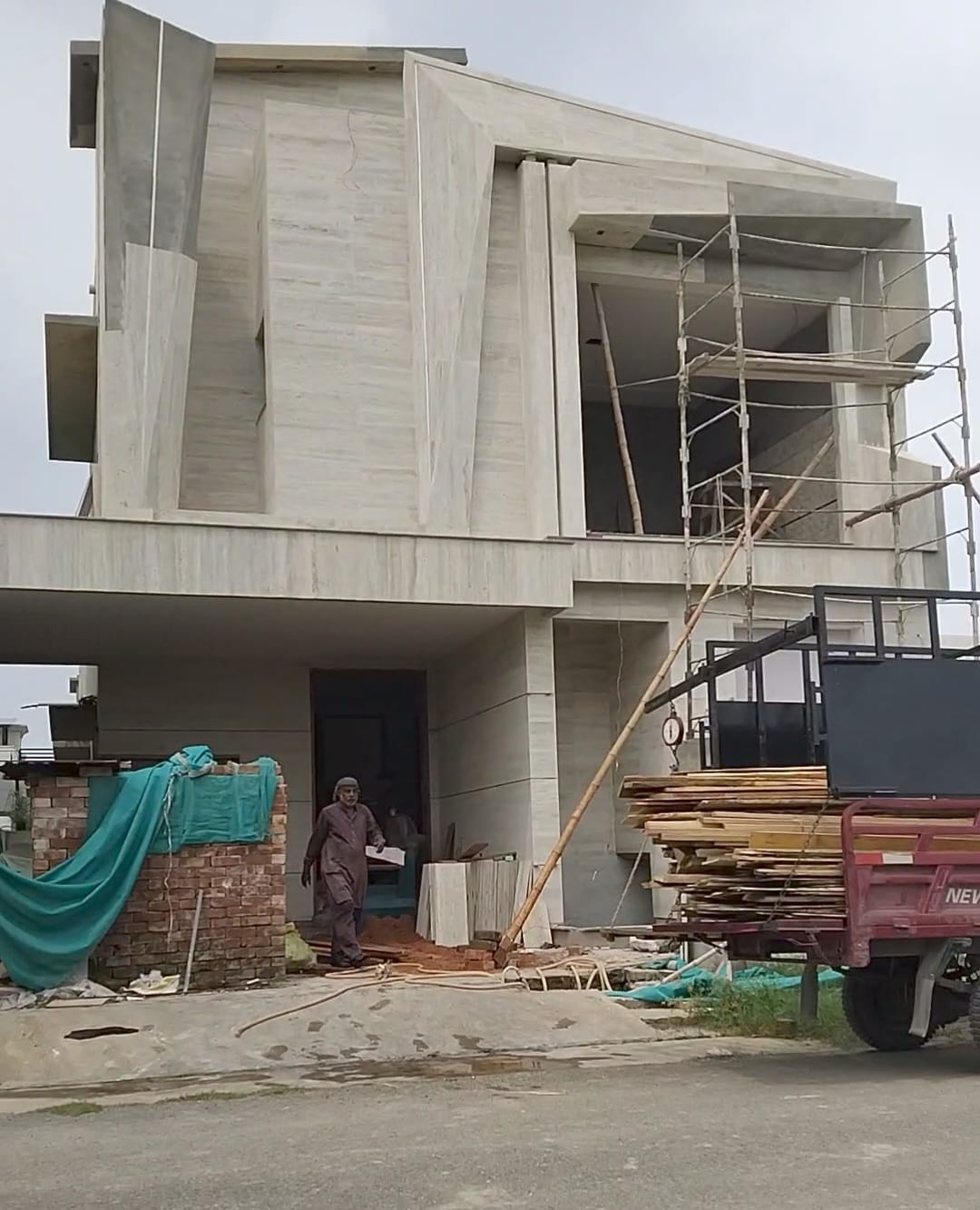 Zabi Phary Wala